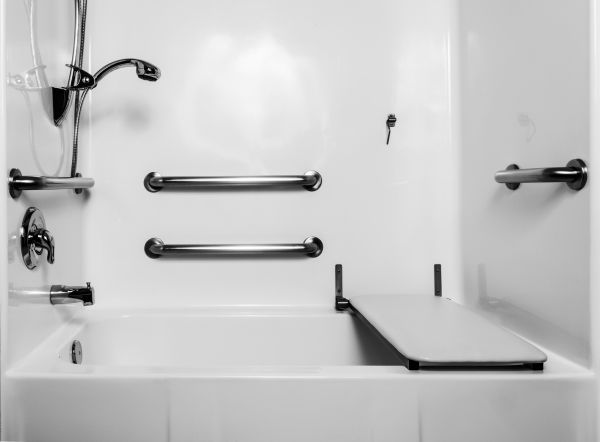 Accessible Tub Installation in Indianapolis
