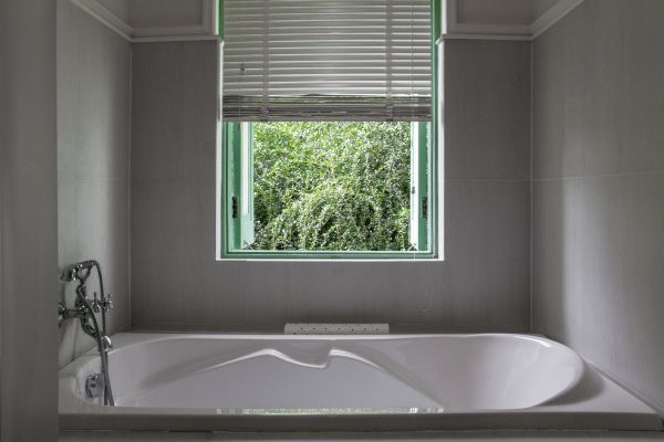 Fiberglass Tub Installation in Indianapolis